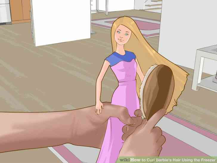 Image intitulée Friser les Cheveux de Barbie en Utilisant le Congélateur à l